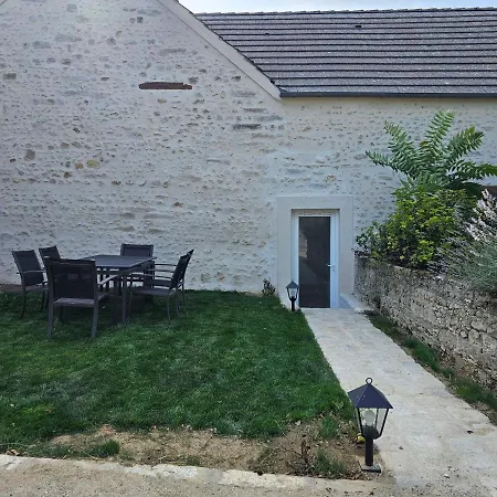 La Cle Des Champs Holiday home Videlles